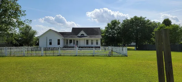 $2,600 | 141 Travis Hill Road, Moncks Corner, SC 29461