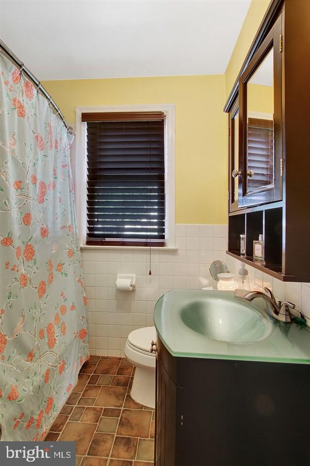 300 Edgewood Road York, PA 17402 - Photo 14 of 25 Gallery Image 14