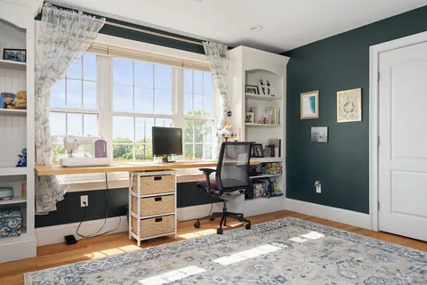 $5,700 | 131 Greystone Terrace, Portsmouth, RI 02871