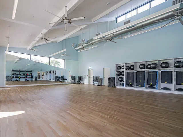 $825,000 | 13708 Whispering Lakes Lane, Palm Beach Gardens, FL 33418