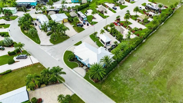 $549,900 | 3287 Red Tail Hawk Drive, Polk City, FL 33868