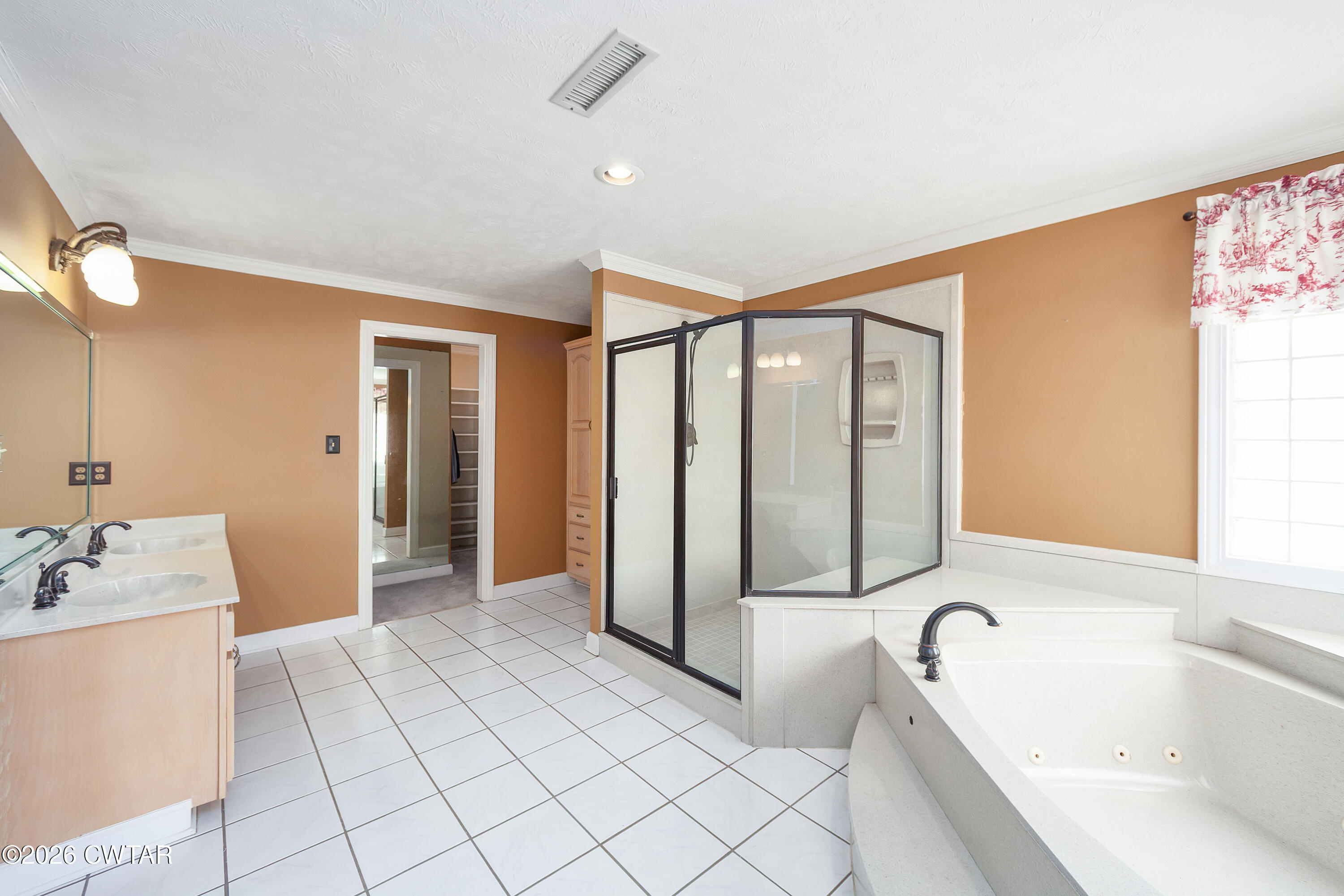 103 April Cove Ripley, TN 38063 - Photo 40 of 50 Master Bath