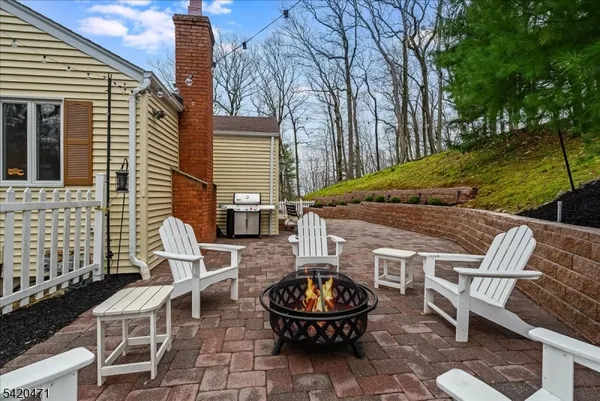 $830,000 | 24 Lord William Penn Drive, Morristown, NJ 07960