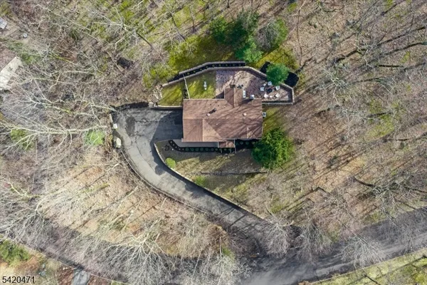 $830,000 | 24 Lord William Penn Drive, Morristown, NJ 07960