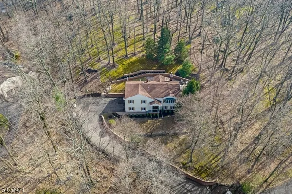 $830,000 | 24 Lord William Penn Drive, Morristown, NJ 07960