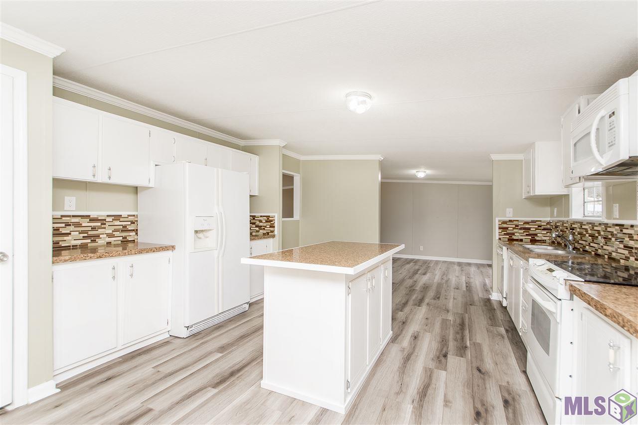 36219 Fore Road Denham Springs, LA 70706 - Photo 10 of 33