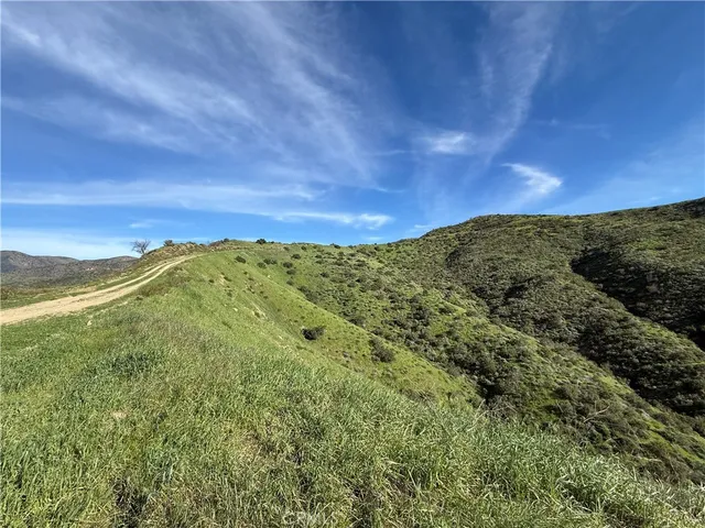 $280,000 | 28292 Williams Canyon Road, Silverado, CA 92676