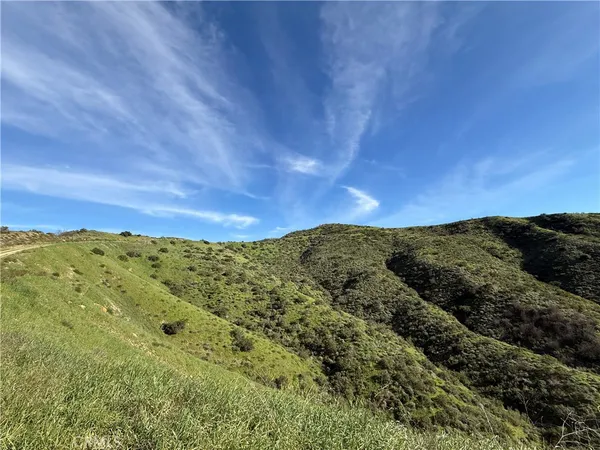 $255,000 | 28292 Williams Canyon Road, Silverado, CA 92676