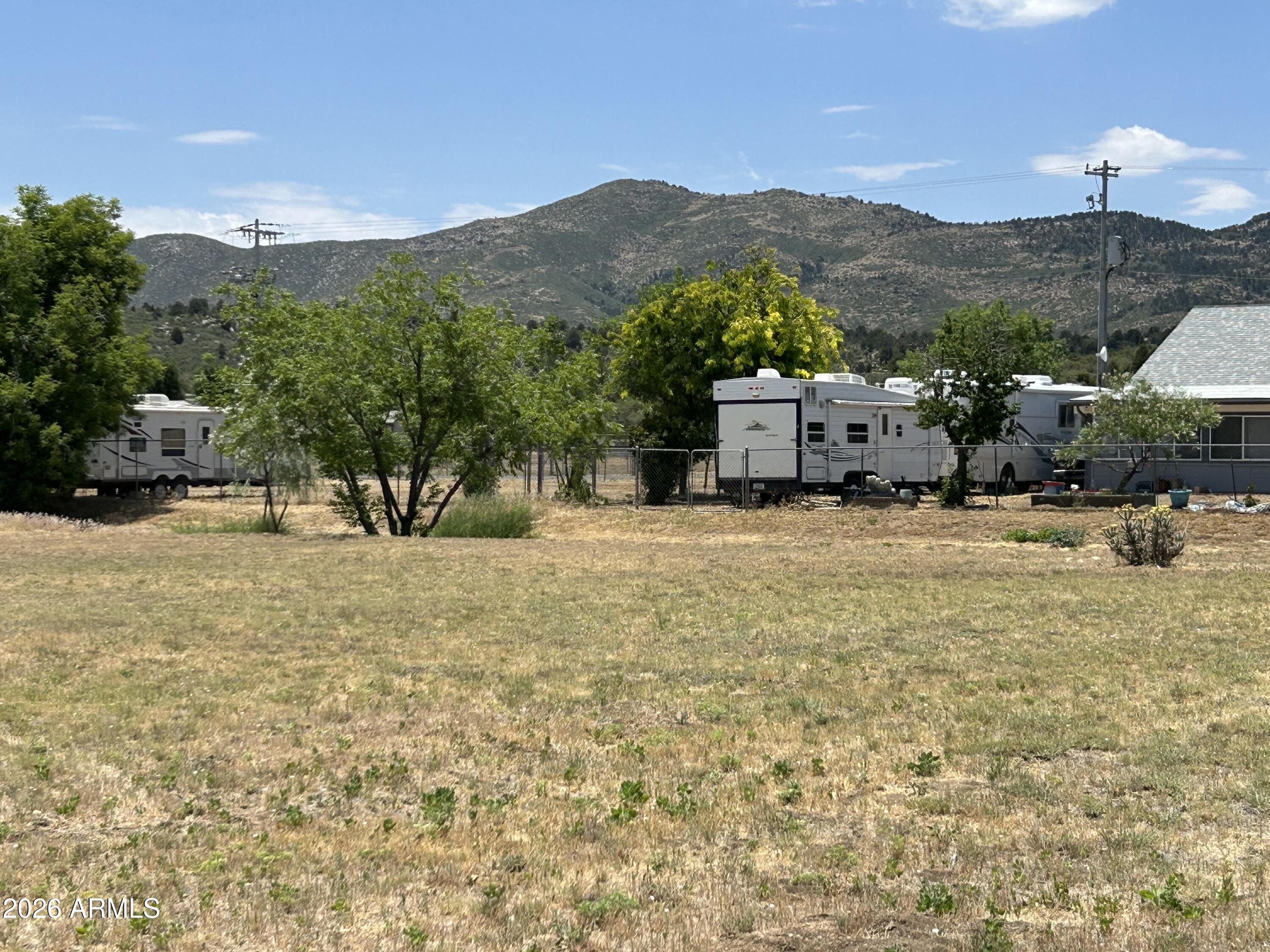 18628 Joseph Hodge Road, Unit 80 Peeples Valley, AZ 86332 - Photo 10 of 21