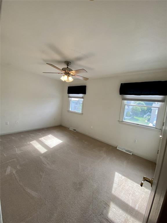 1079 Finchley Road Irwin, PA 15642 - Photo 17 of 25 Gallery Image 17