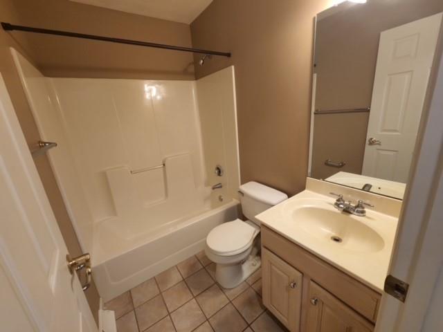 1079 Finchley Road Irwin, PA 15642 - Photo 19 of 25 Gallery Image 19