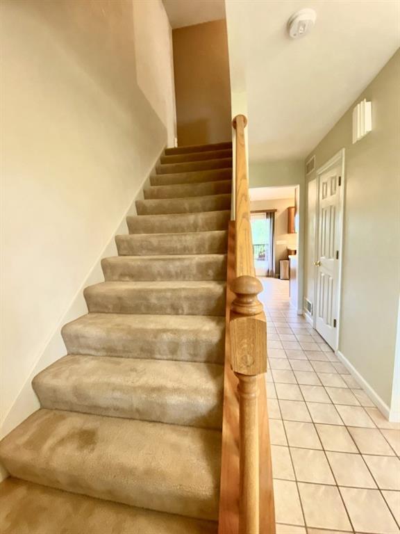 1079 Finchley Road Irwin, PA 15642 - Photo 7 of 25 Gallery Image 7