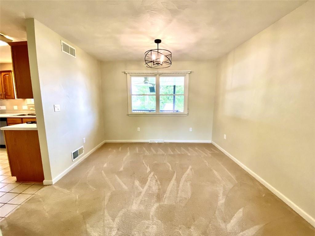 1079 Finchley Road Irwin, PA 15642 - Photo 10 of 25 Gallery Image 10