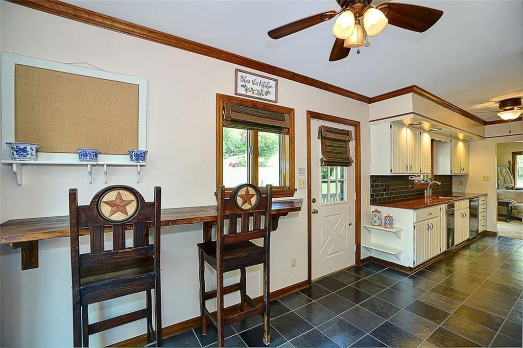 1009 Old Washington Road Canonsburg, PA 15317 - Photo 11 of 24 Gallery Image 11