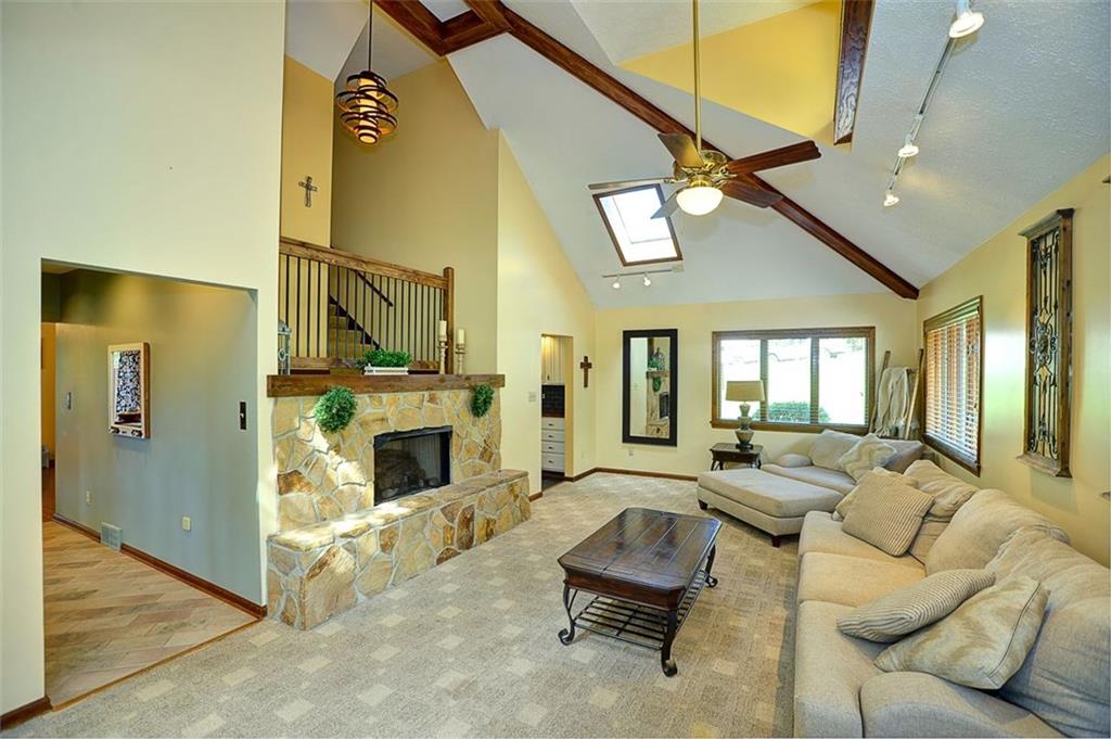 1009 Old Washington Road Canonsburg, PA 15317 - Photo 5 of 24 Gallery Image 5
