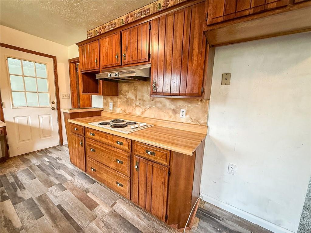 102 Randy Drive Butler, PA 16002 - Photo 12 of 42