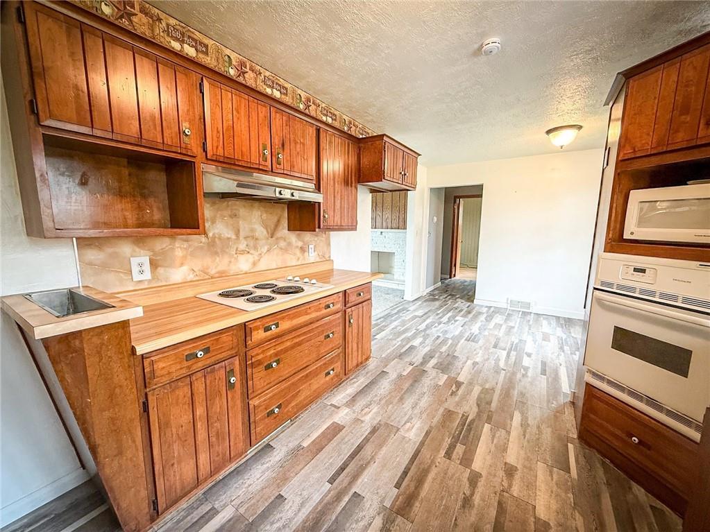 102 Randy Drive Butler, PA 16002 - Photo 14 of 42