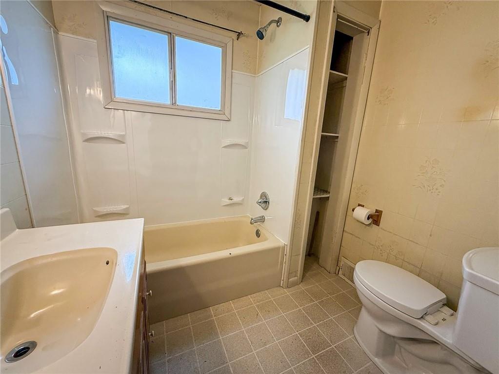 102 Randy Drive Butler, PA 16002 - Photo 29 of 42