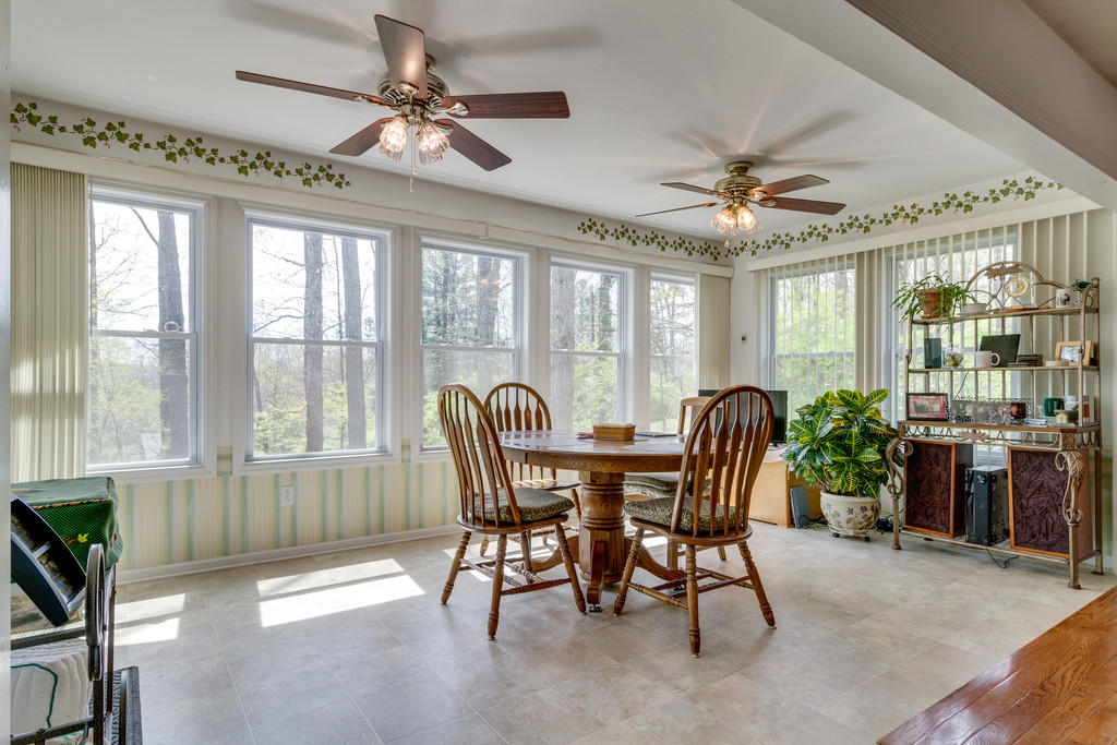 7901 Cranley Road Powell, TN 37849 - Photo 13 of 38 wj1804051-1013