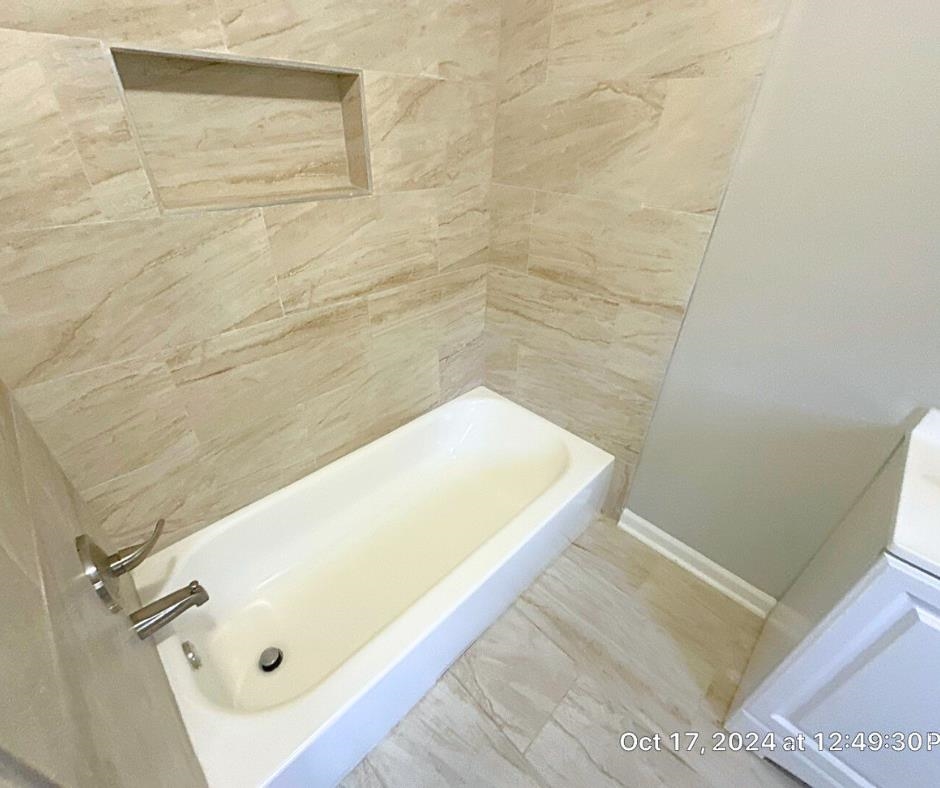 3747 Parakeet Road Memphis, TN 38109 - Photo 9 of 9 View of bathroom