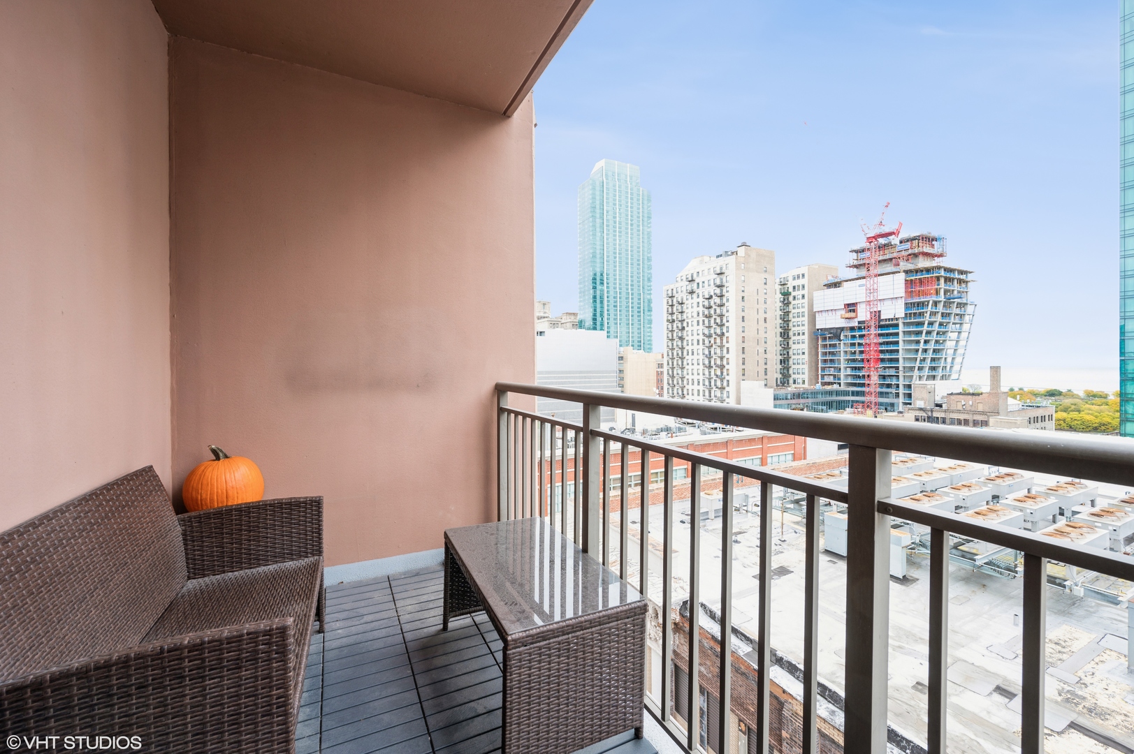 1101 South State Street, Unit H1504 Chicago, IL 60605 - Photo 11 of 16 a view of balcony with furniture