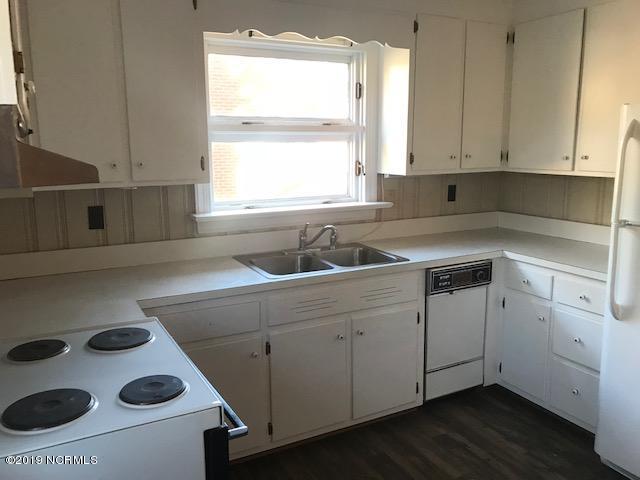 3008 Amherst Road Rocky Mount, NC 27804 - Photo 4 of 9 kitchen