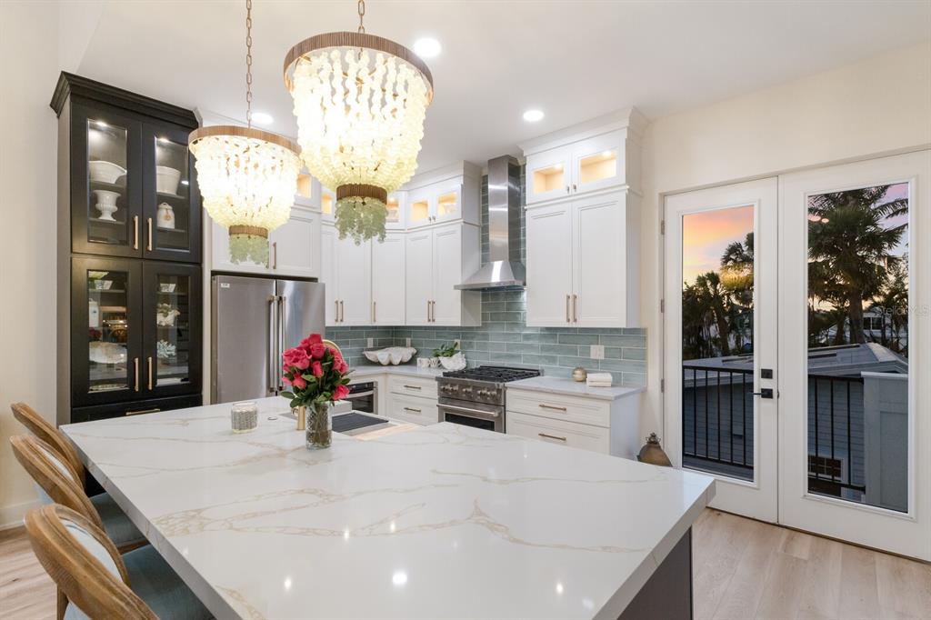 428 Spring Avenue Anna Maria, FL 34216 - Photo 10 of 50 Gallery Image 10