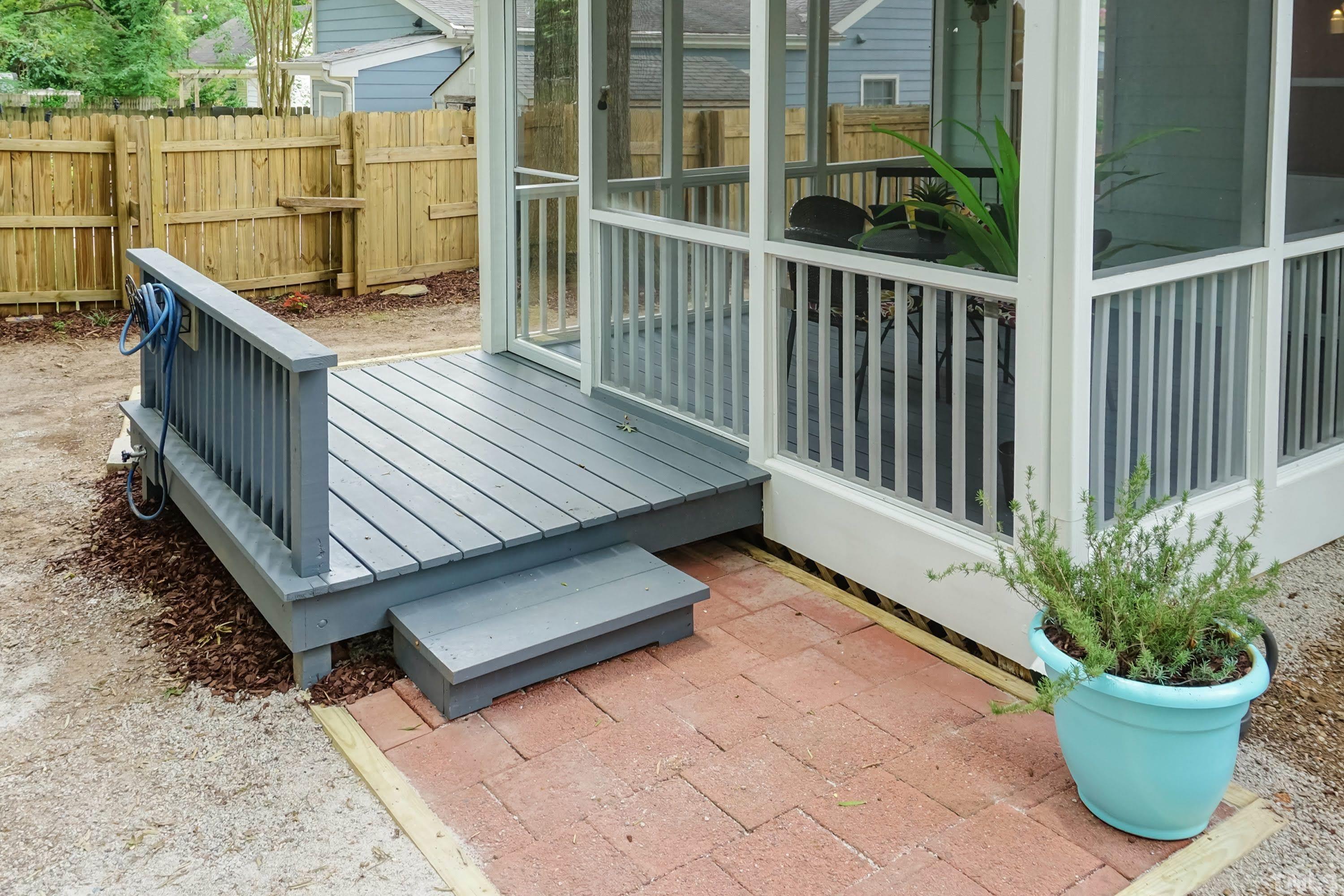 1720 Bennett Street Raleigh, NC 27604 - Photo 40 of 46 a view of a balcony with chair