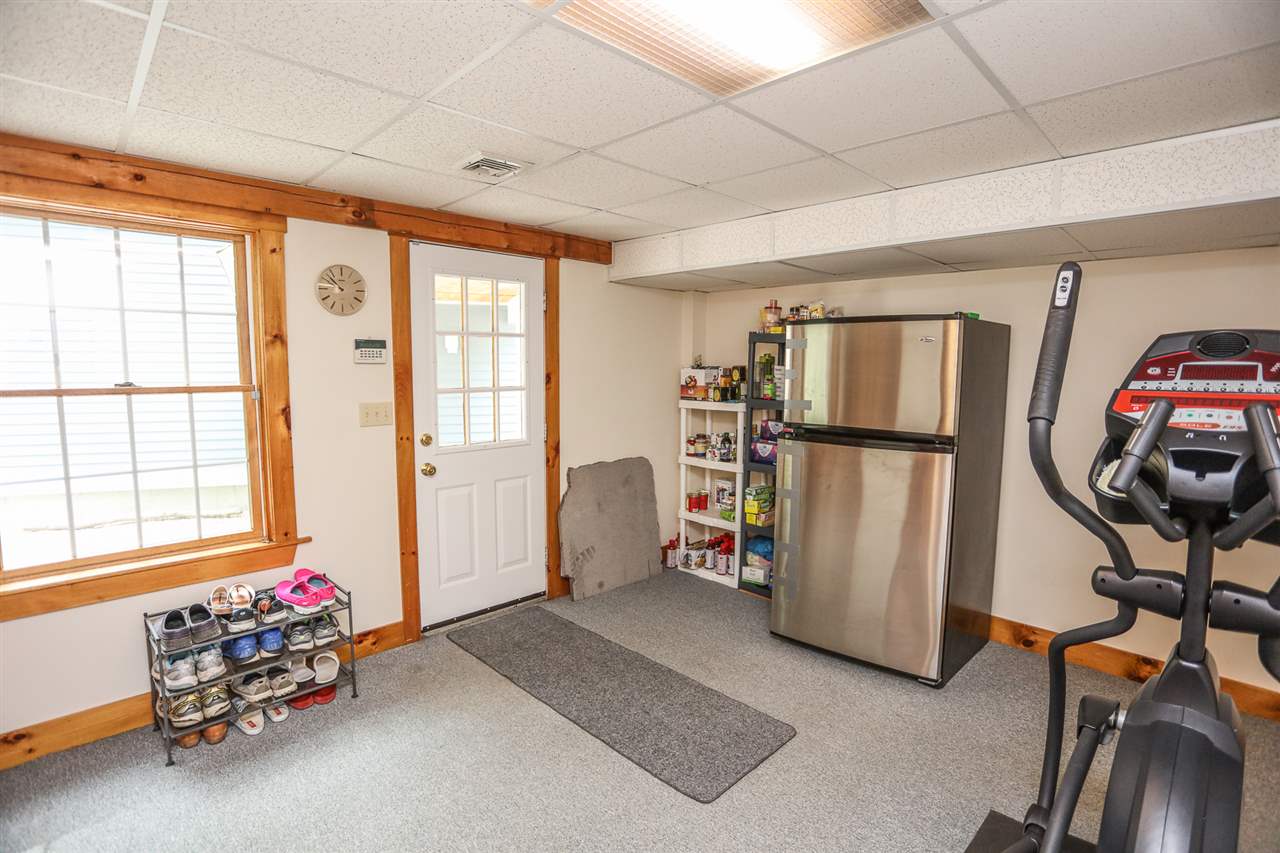 244 Worcester Road Hollis, NH 03049 - Photo 29 of 36