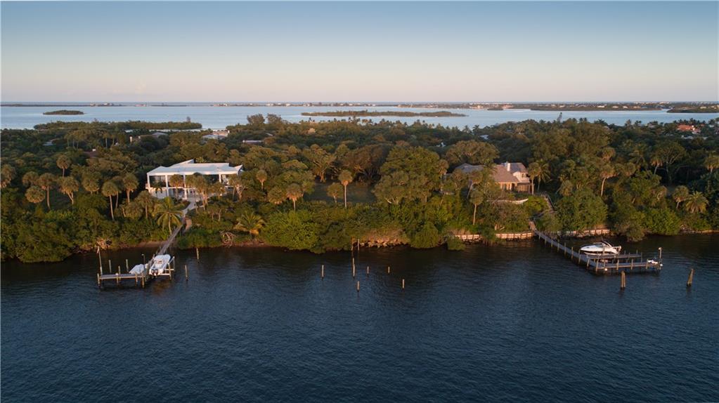 16 Mandalay Road Stuart, FL 34996 - Photo 3 of 13