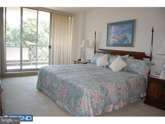 3900 West Ford Road, Unit 8M Philadelphia, PA 19131 - Photo 5 of 10 Gallery Image 5