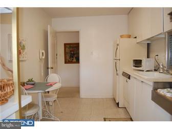 3900 West Ford Road, Unit 8M Philadelphia, PA 19131 - Photo 7 of 10 Gallery Image 7