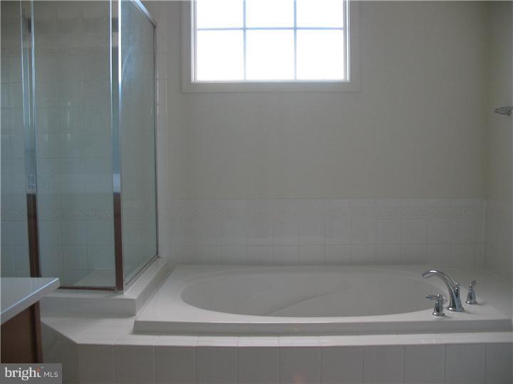 308 Cochrane Road Perkasie, PA 18944 - Photo 15 of 25 Master Bathroom