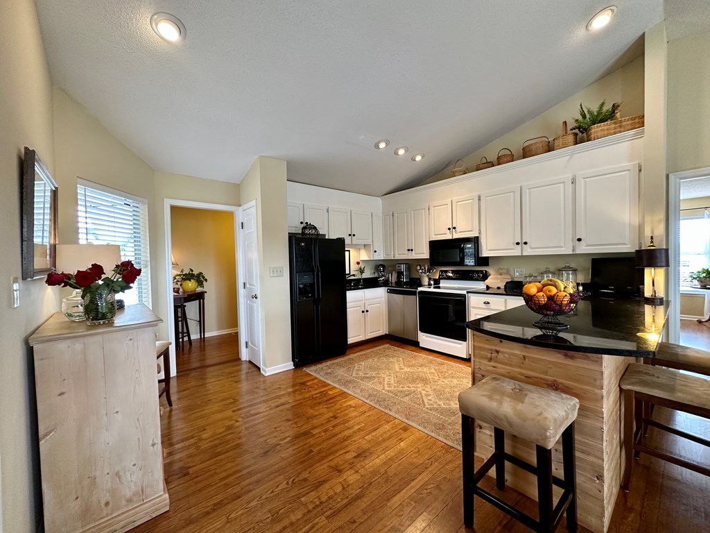 126 Bridge Point Road Greenwood, SC 29649 - Photo 15 of 38 Gallery Image 15