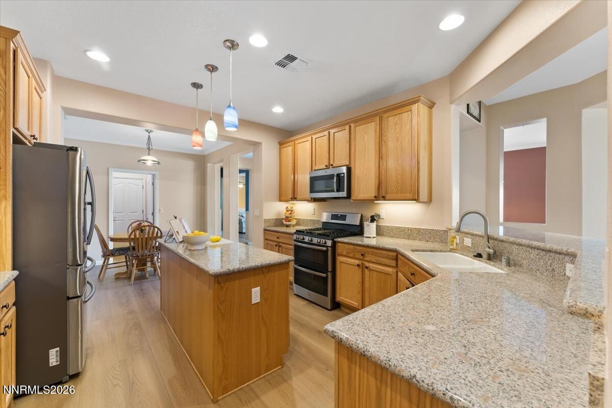 441 Miesque Court Reno, NV 89521 - Photo 13 of 41 Granite countertops