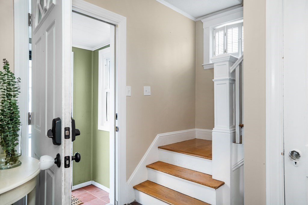 222 Maple Street Boston, MA 02132 - Photo 3 of 39 Gallery Image 3