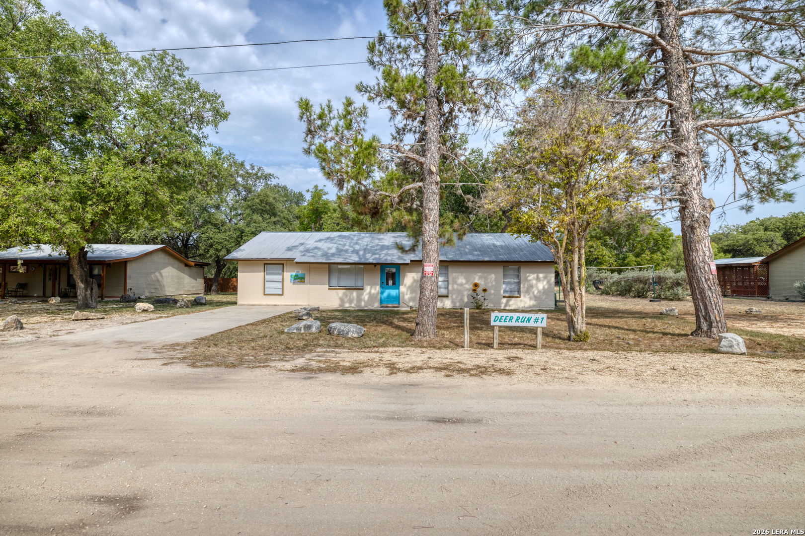100 Pineview Road Concan, TX 78838 - Photo 2 of 41