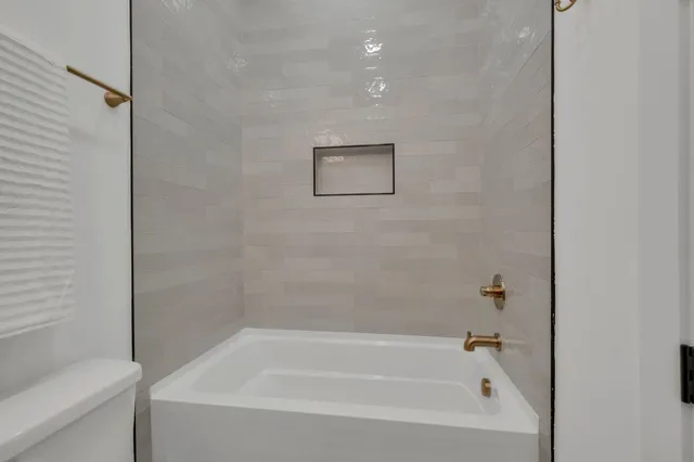 $484,900 | 2915 B Morningside Drive, Nashville, TN 37207