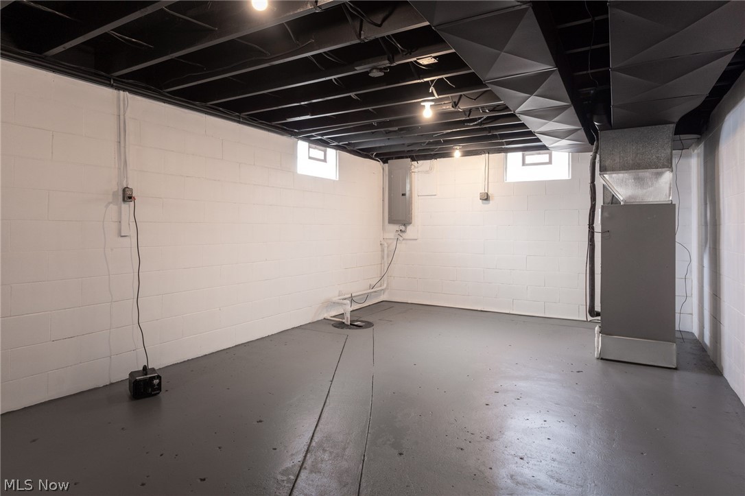 22746 Buck Road Alliance, OH 44601 - Photo 16 of 19 Basement