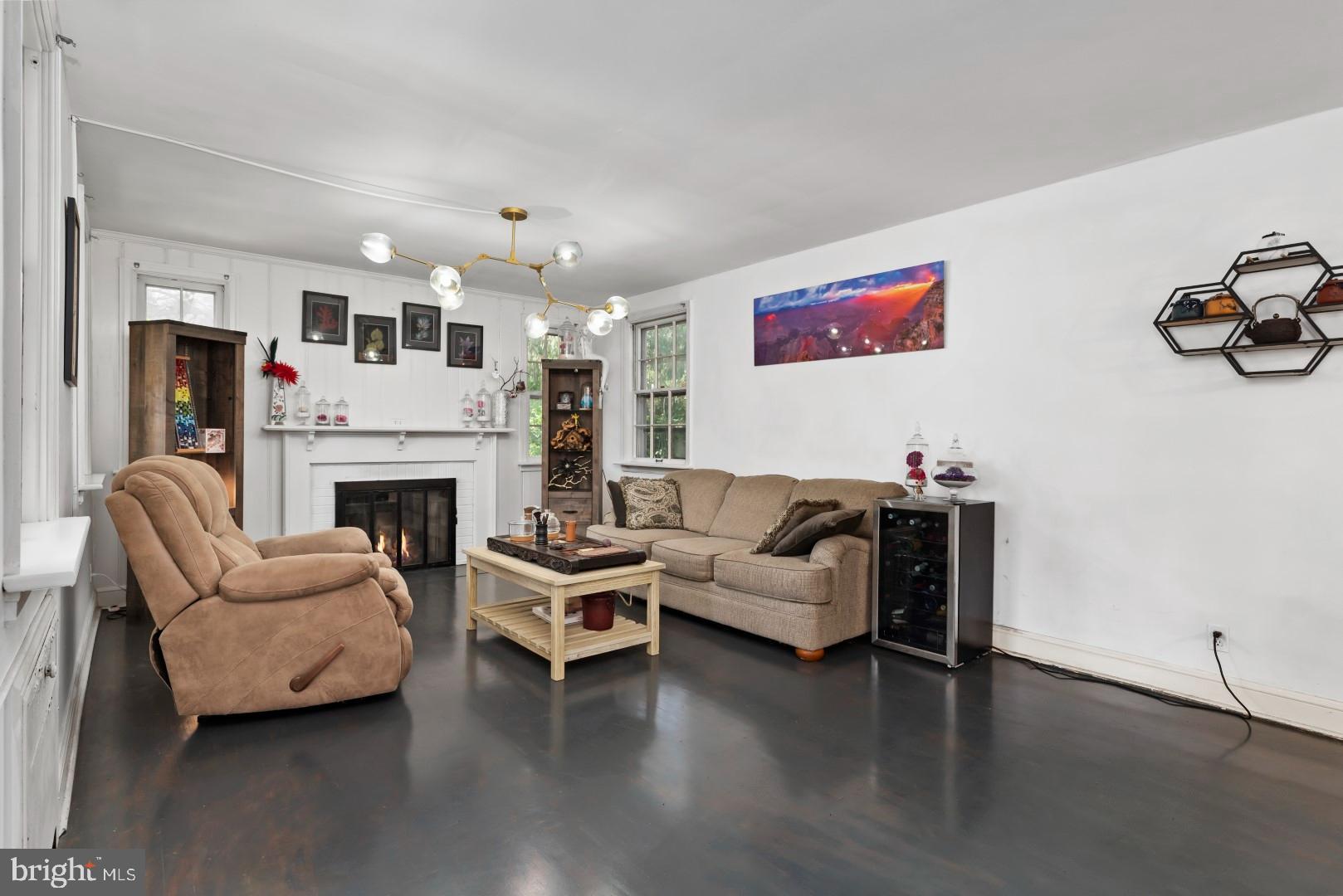 2302 Rudy Road Harrisburg, PA 17104 - Photo 7 of 32 Gallery Image 7