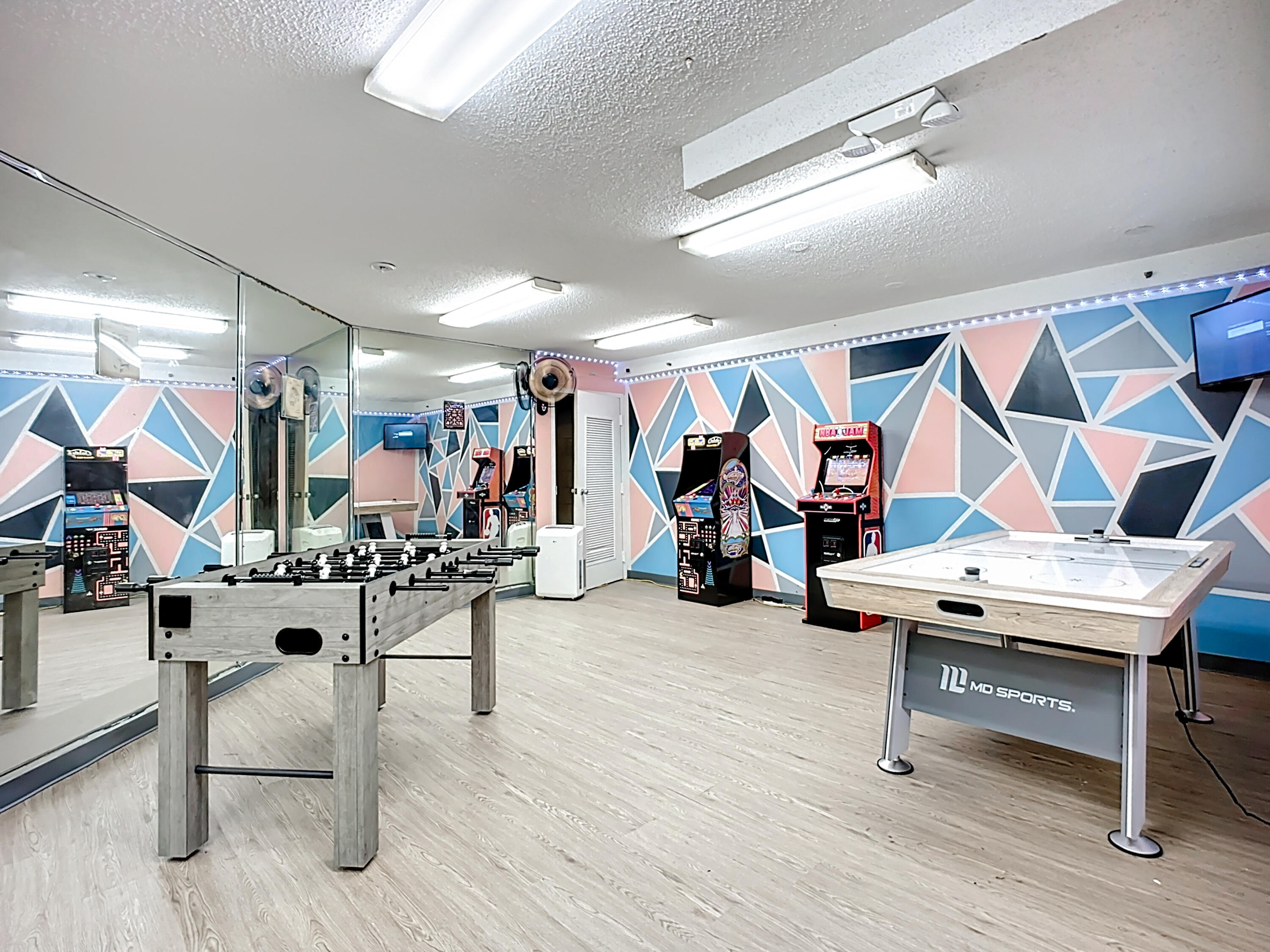 910 Suemac Road Jacksonville, FL 32254 - Photo 11 of 32 a view of a room with lots of wooden furniture