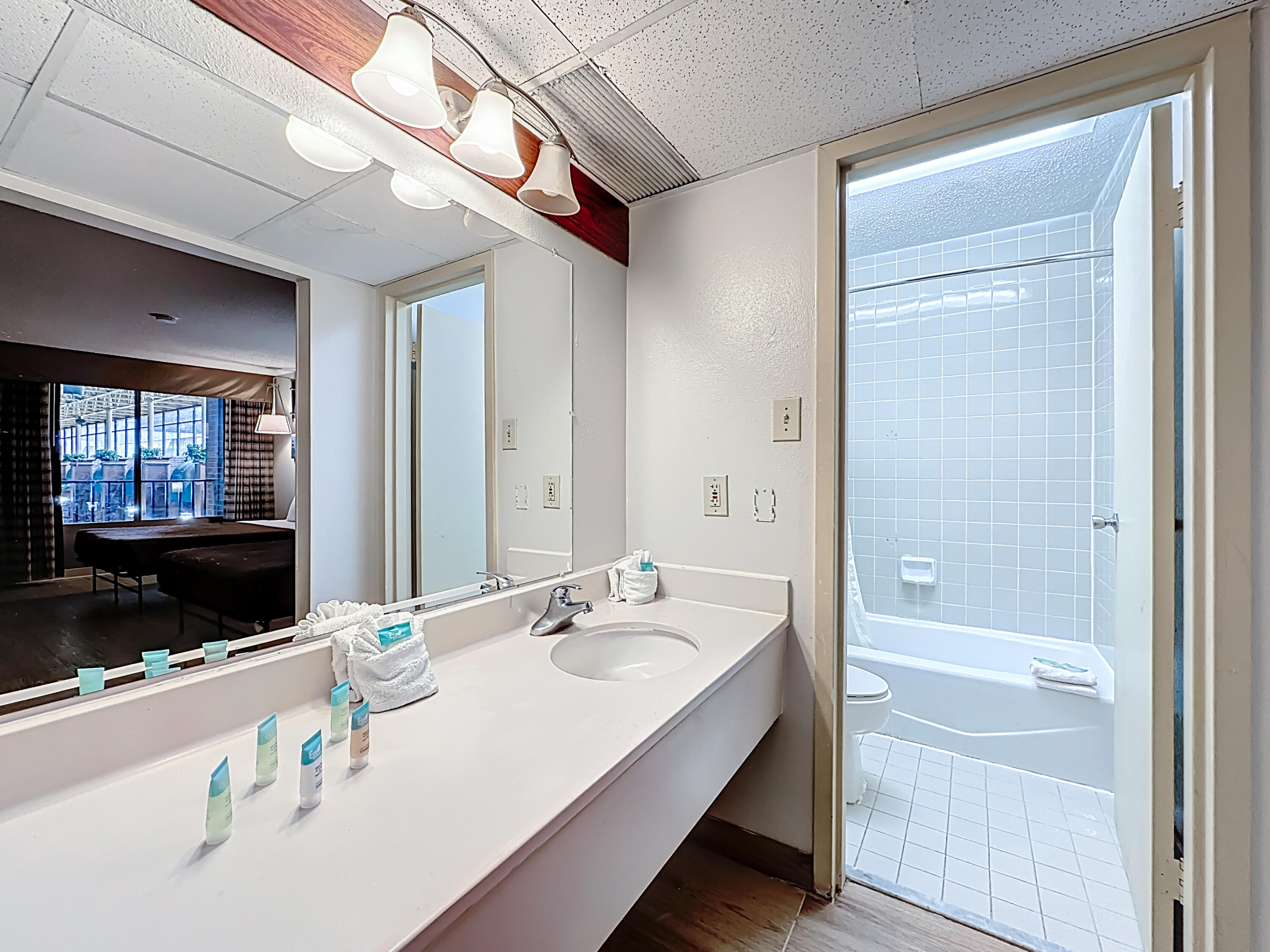 910 Suemac Road Jacksonville, FL 32254 - Photo 27 of 32 a bathroom with a sink double vanity and a mirror