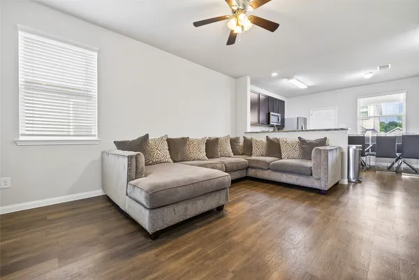 $1,800 | 13640 Collier Park Lane, Willis, TX 77378