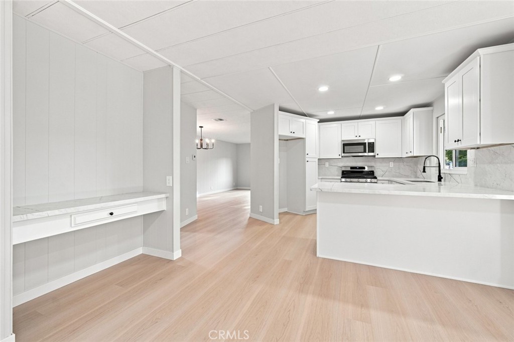 31139 South General Kearny Road, Unit 2 Temecula, CA 92591 - Photo 6 of 32 Gallery Image 6
