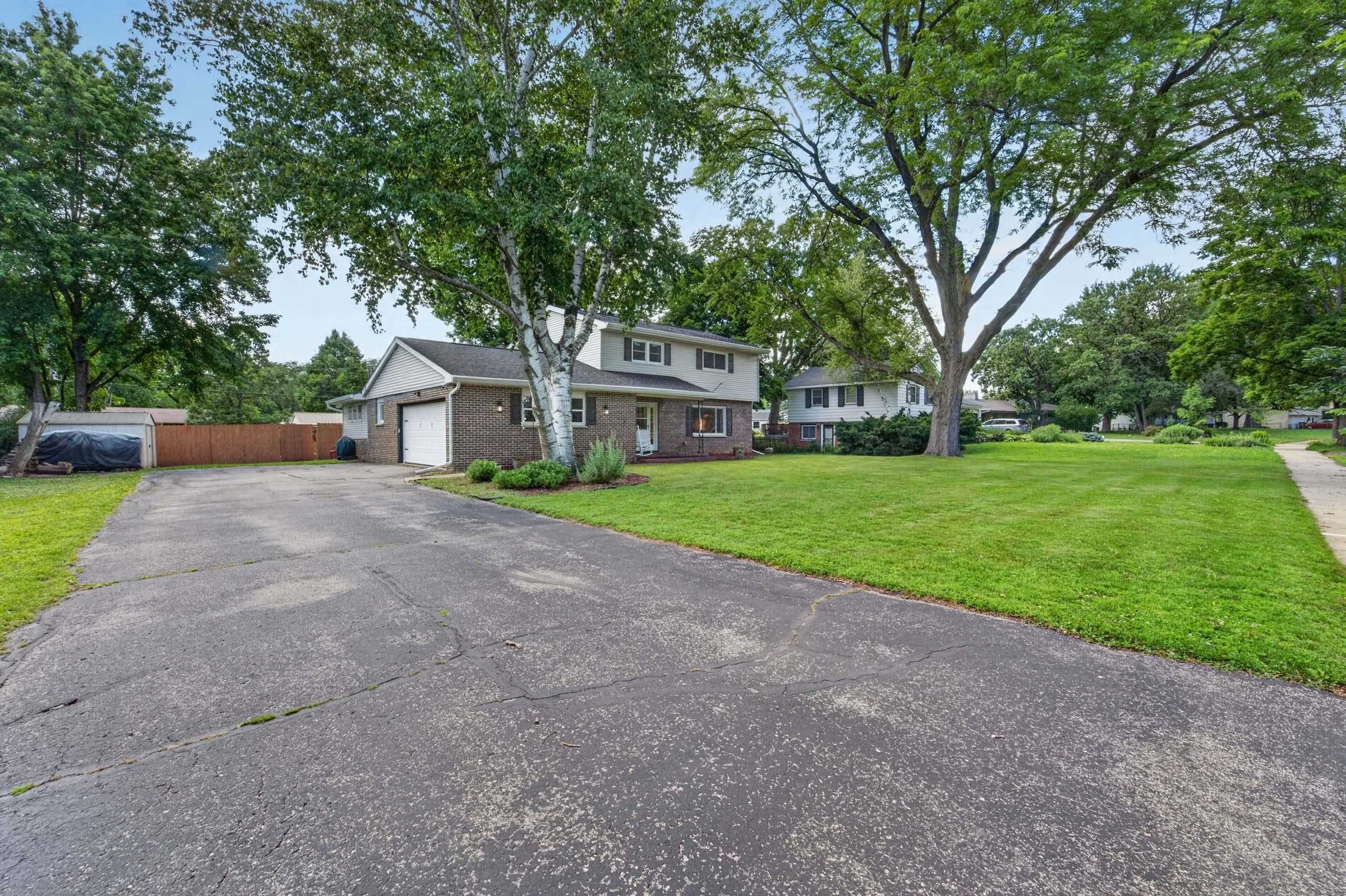 2206 Aspen Road Madison, WI 53711 - Photo 45 of 48