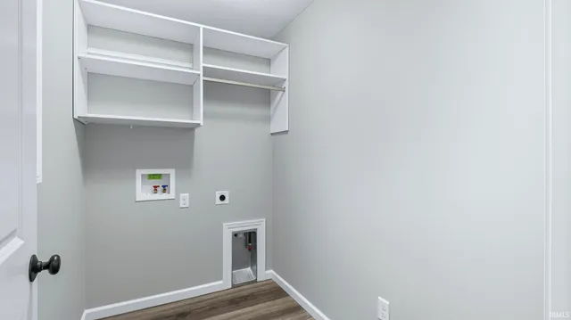 $359,900 | 11099 Carob Thorn Trail, Roanoke, IN 46783