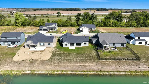 $359,900 | 11099 Carob Thorn Trail, Roanoke, IN 46783
