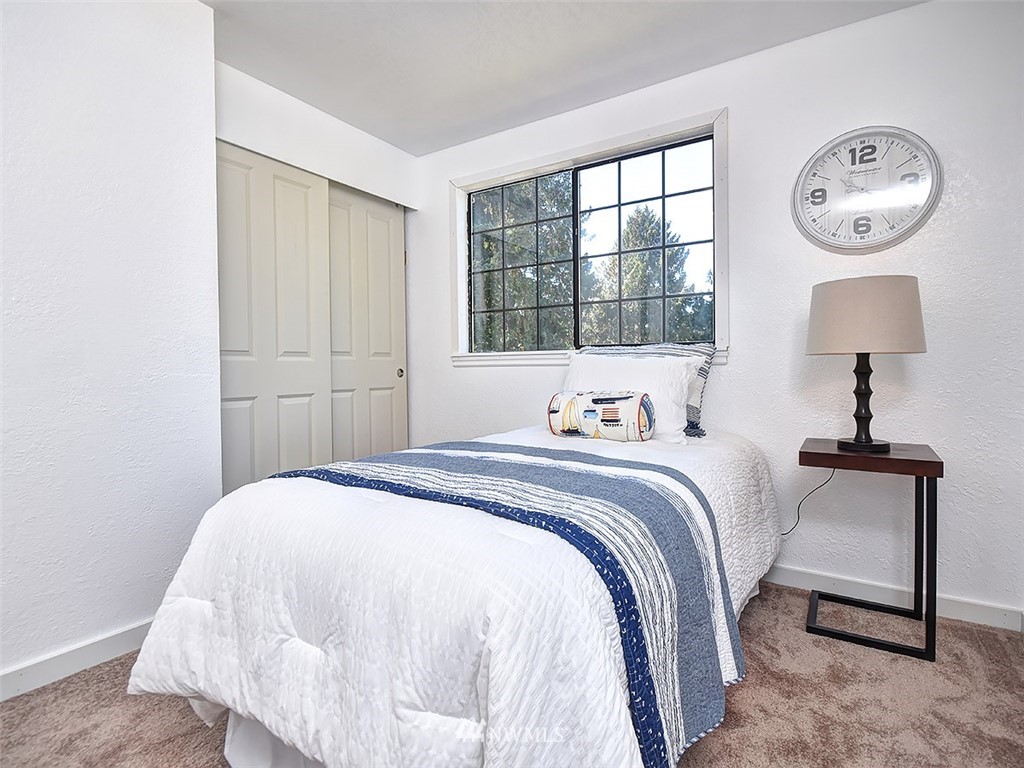 23133 20th Avenue Southeast Bothell, WA 98021 - Photo 15 of 22