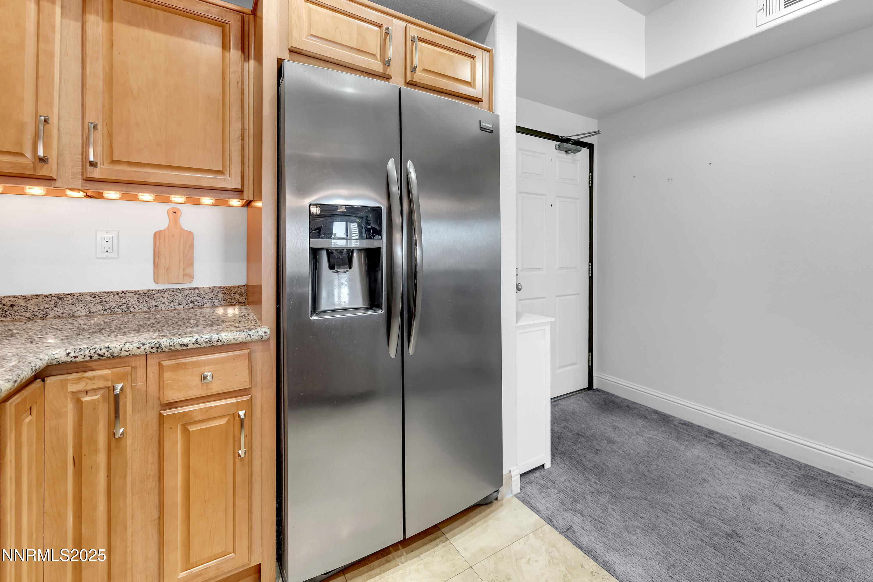 200 West 2nd Street, Unit 501 Reno, NV 89501 - Photo 6 of 39 W2nd501-005