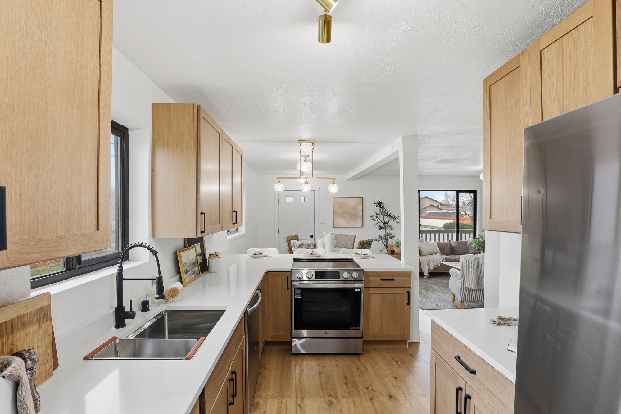 605 South Bowdish Road Spokane, WA 99206 - Photo 14 of 38